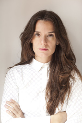 LOLA ARIAS